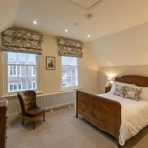 2, 71 Micklegate, Apartment York